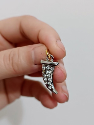 Metal tooth with rhinestones like new, silver