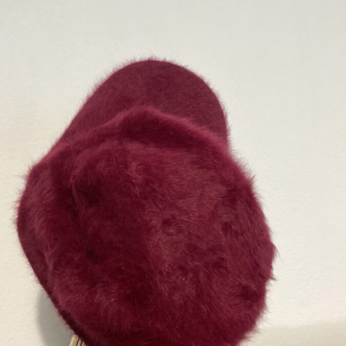 Bordeaux hat like new, one size