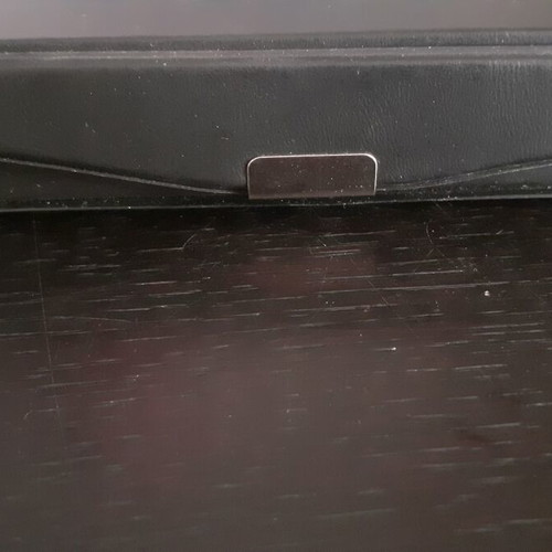 Wireless FM microphone used with case and prospectus