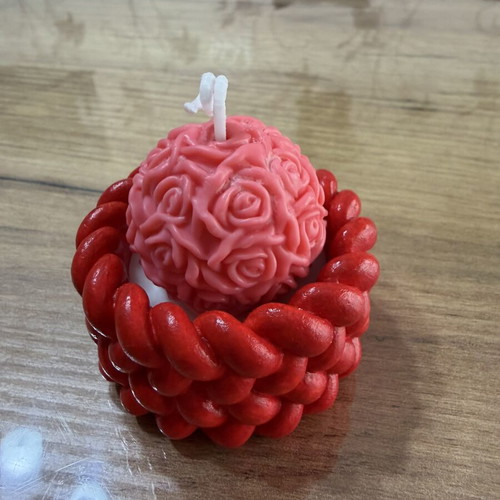 Handmade soy candle rose bouquet, made to order