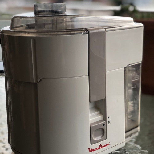 Moulinex Junior juicer used for home use