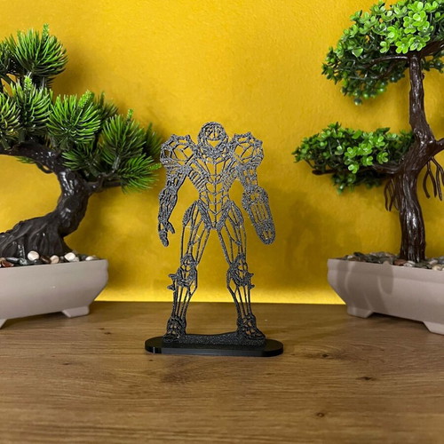 Geometric Low Poly Stand Samus figure 14cm from Metroid new