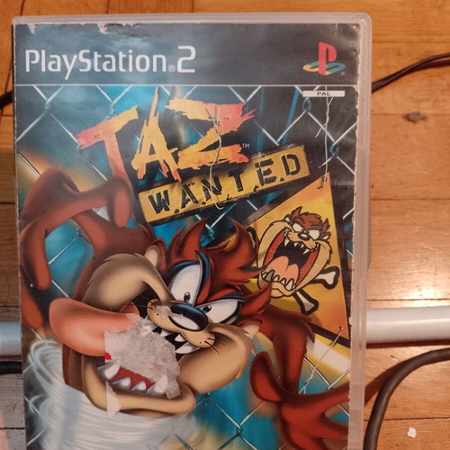PlayStation 2 (PS2) used with 5 games pack and controller