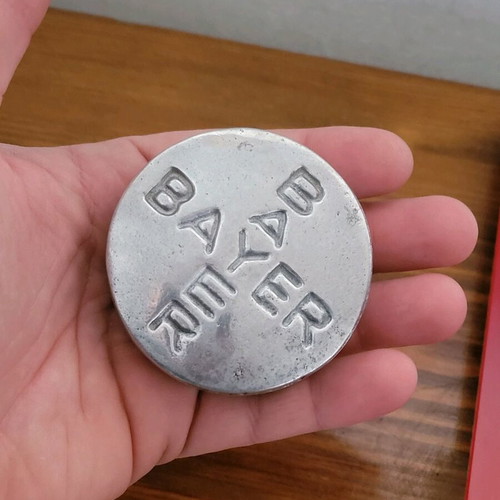 Bayer Aspirin 0.5 paper weight used
