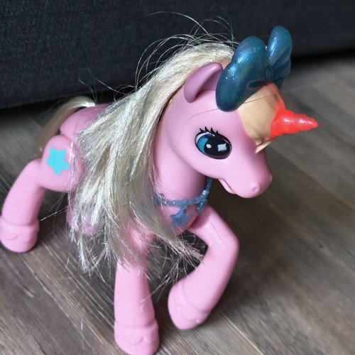 Mechanical Unicorn with Sounds and Light-Up Horn like new