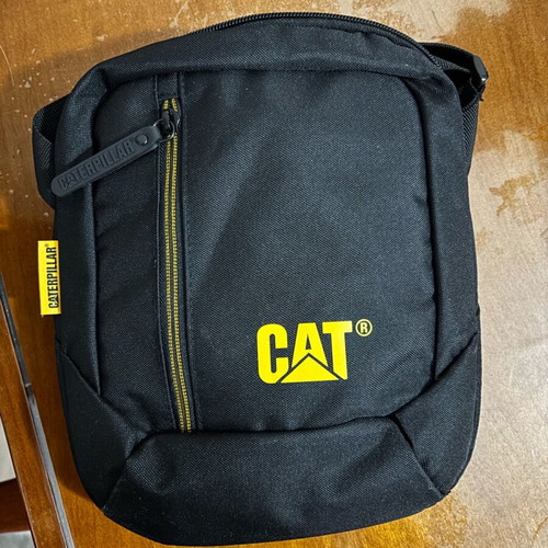 Caterpillar shoulder bag new, black