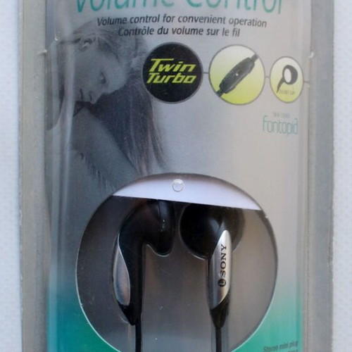 Sony Walkman MDR-E819V stereo headphones with volume control new