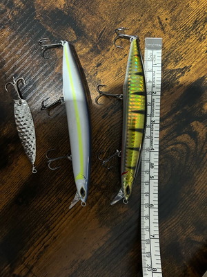 Τεχνητά δολώματα spinning καινούργια 15cm 26gr floating/shallow