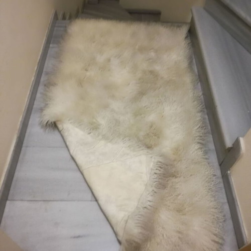 Flokati rug with leather backing new