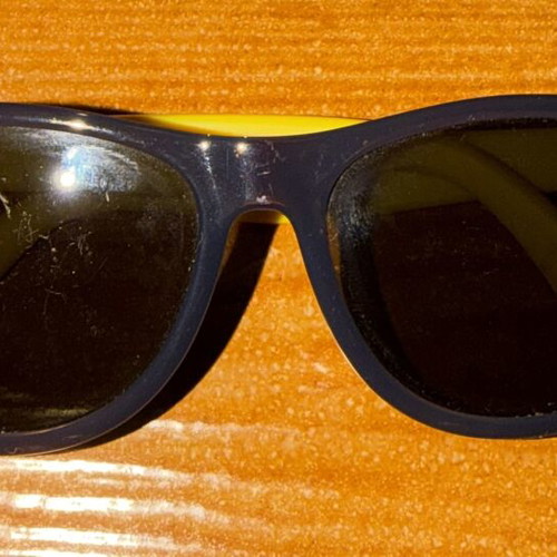 Pepe Jeans children's sunglasses used with case and cleaning cloth