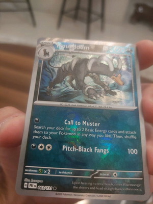 Houndoom #63 (Master Ball) Pokémon card like new