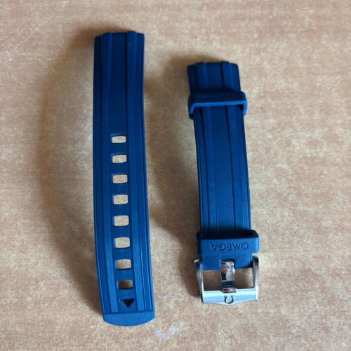 Omega Seamaster Diver 300M blue rubber strap 20mm new