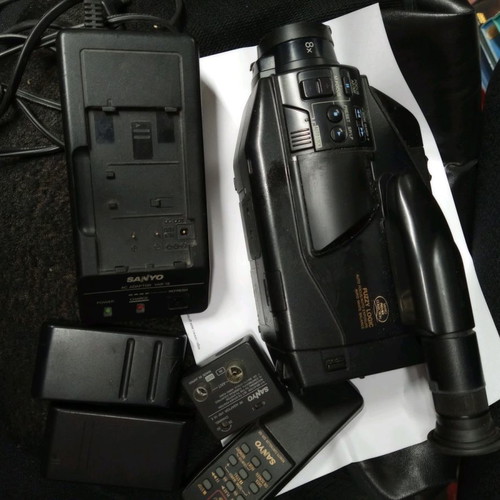Sanyo 8mm video camera used for spare parts