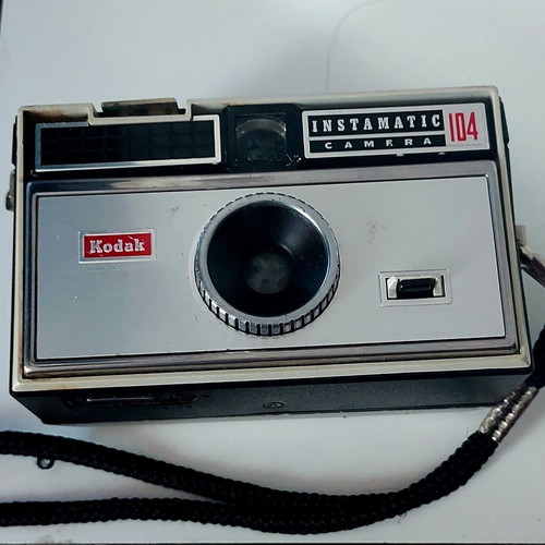 Kodak Instamatic 104 φωτογραφική μηχανή μεταχειρισμένη, συλλεκτικό vintage μοντέλο