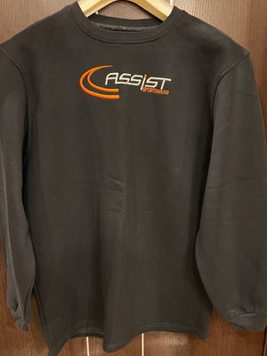 Assist Sportswear black sweatshirt size L like new