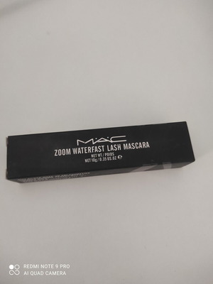 MAC Zoom Waterfast Lash Mascara, 10g black