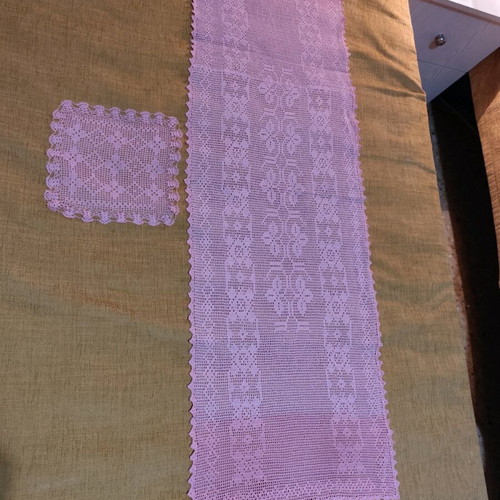 Knitted doily and napkin new, set with pink two-tone design