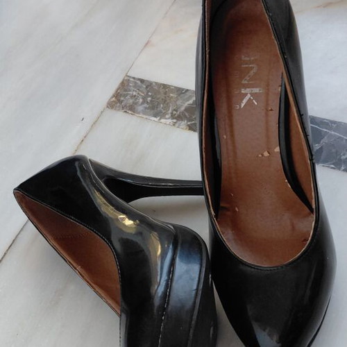 Black patent leather women's pumps, 12 cm heel