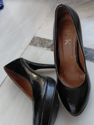 Black patent leather women's pumps, 12 cm heel