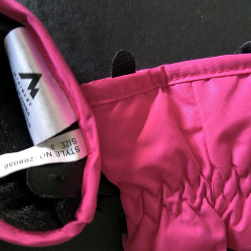 Mc Kinley kids snow ski gloves pink like new, size 3 (6 years)