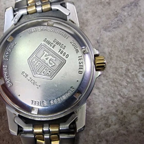 Vintage TAG Heuer Professional 200M 1500 Series 37 mm used