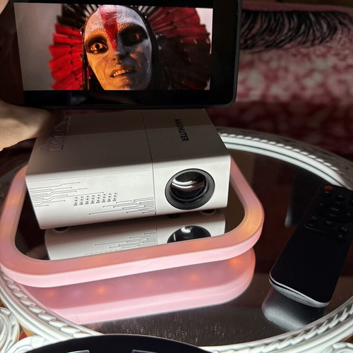 Mini LED Projector with Remote Control like new