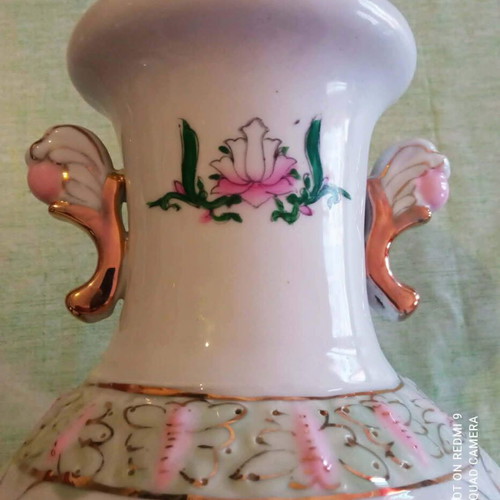Chinese porcelain vase 40cm reticulated double-walled like new