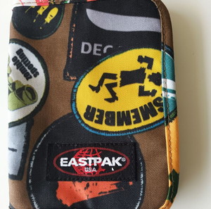 EASTPAK VINTAGE ΠΟΡΤΟΦΟΛΙ