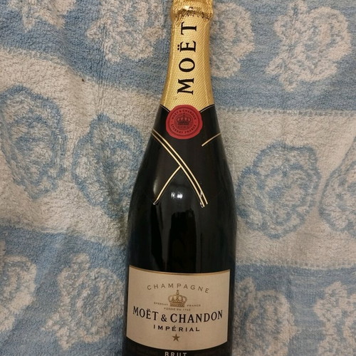 Moet Champagne new