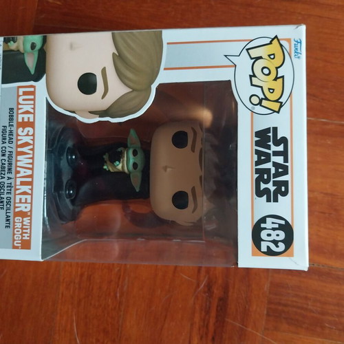 Funko Pop Luke Skywalker with Grogu like new