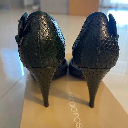 Sergio Rossi snake pumps like new, size 37, green