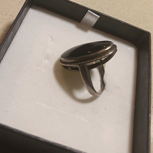 Silver 925 ring used with black oval onyx