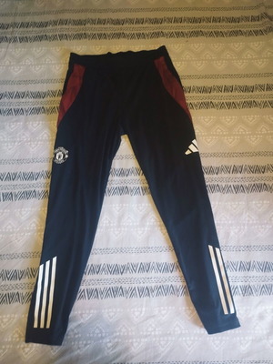 Adidas Manchester United training tracksuit size M like new