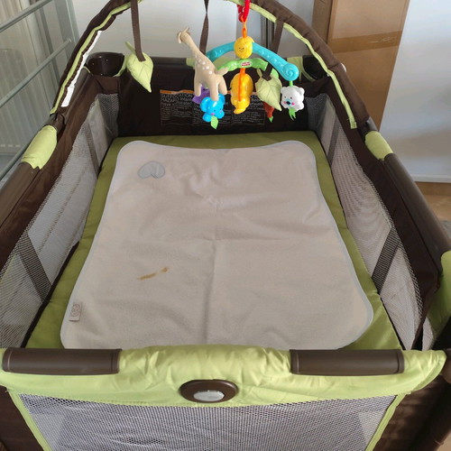 Graco Pack & Play baby playpen used, olive and brown