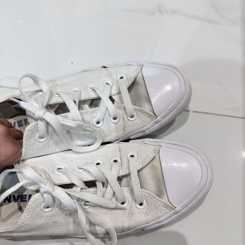 Converse white canvas sneakers, size 40