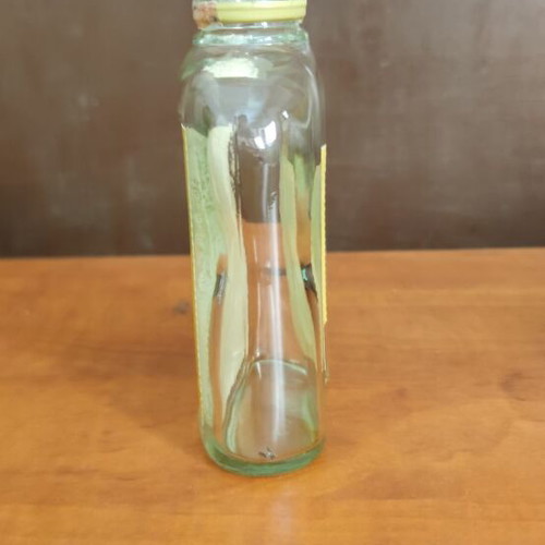White Horse Vintage Whisky Bottle 18.75cl used, collectible