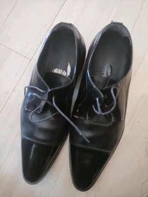 Men's patent leather shoes size 42 like new, black