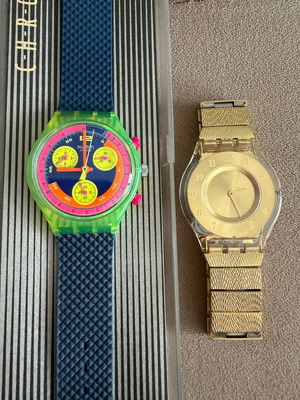 Swatch Grand Prix SCJ101 1992 и Skin Warm Glow SFK355G часовници употребяван комплект