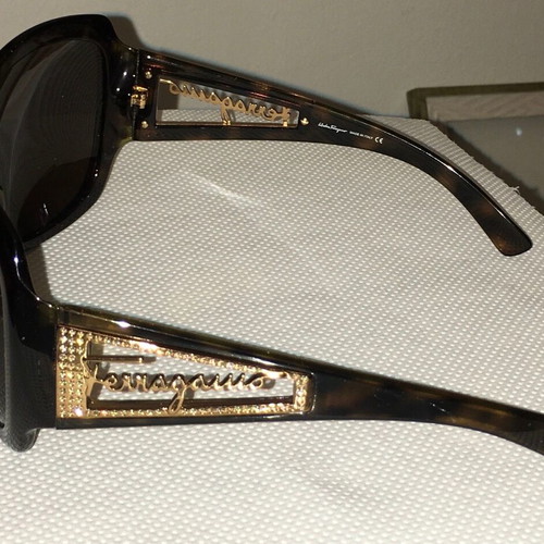 Salvatore Ferragamo Vintage Sunglasses 2142-B Brown Like New