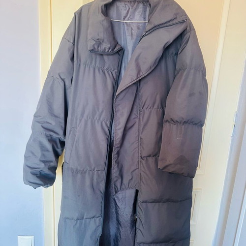 Long jacket like new, size L, purple