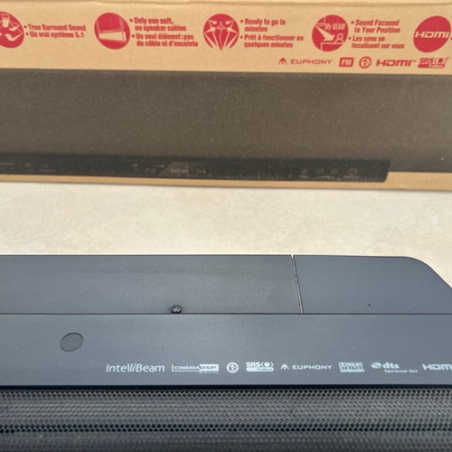 Yamaha YSP-4000 soundbar and YST-FSW150 subwoofer used home cinema system