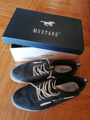 Mustang men's shoes No 48 blue black, lightly used