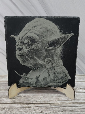 Engraved volcanic tile Yoda Star Wars new