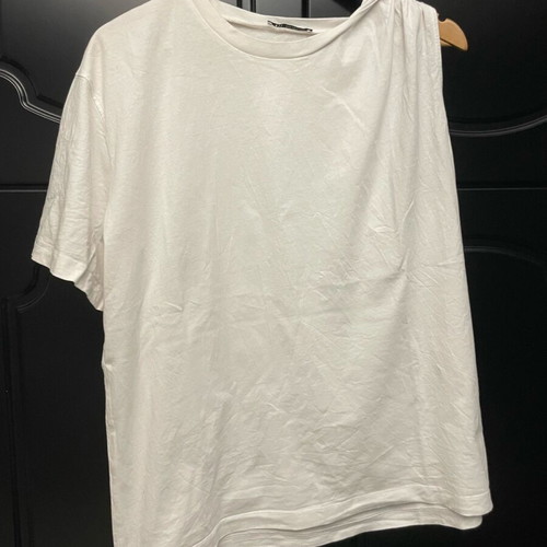 Zara t shirt one shoulder with knot, like new