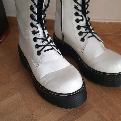 White Dr.Martens Style Ankle Boots used, size 40