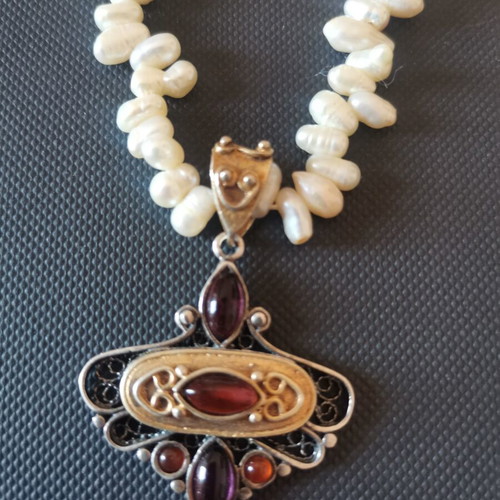 Vintage Byzantine Necklace with Pearls and Silver-Gold Pendant
