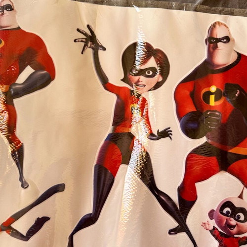 Wall sticker new with The Incredibles kids figures