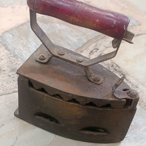 Charcoal iron used, old