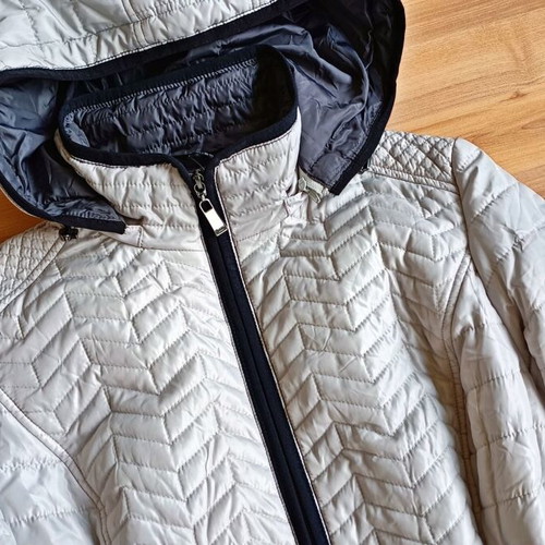Junge jacket like new
