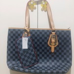 Shoulder bag new, black